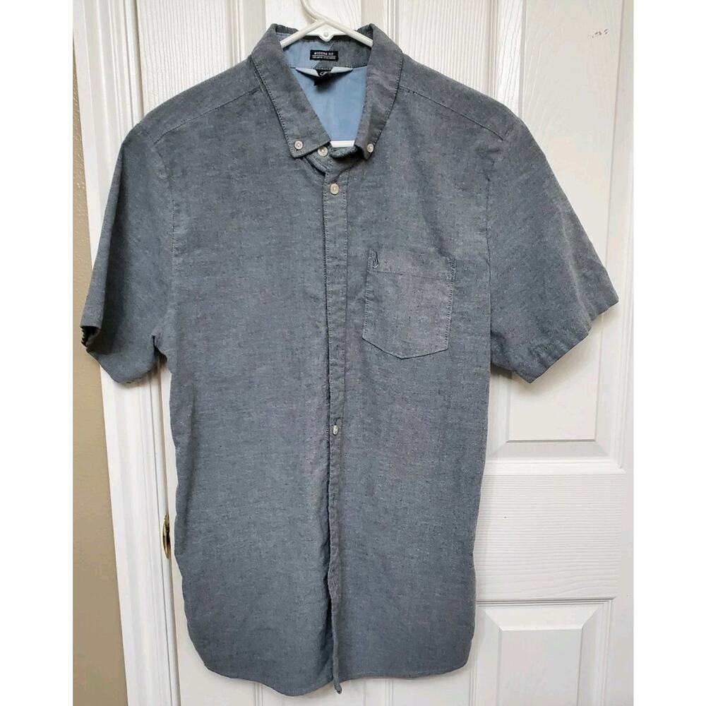 Volcom Modern Fit Short Sleeve Button Up Shirt Mens Large Gray Chambray